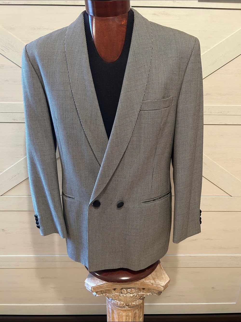 Harold's Gray Houndstooth Double-Breasted Blazer